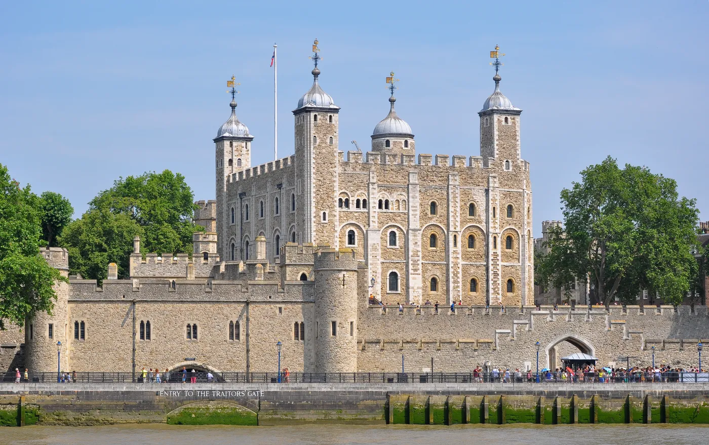 The Tower of London and the White Tower seen from the River Thames